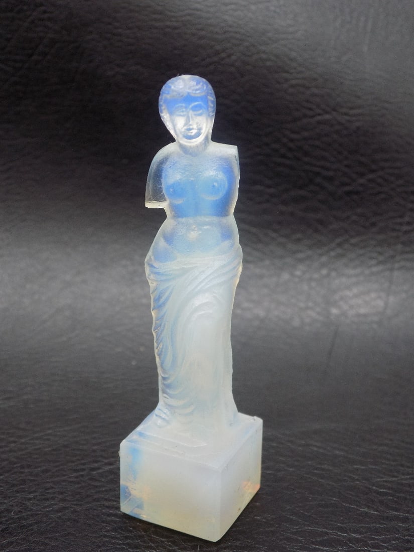Vintage Sabino art glass figure (1 of 7)