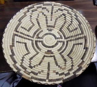 Vintage Native American Indian Papago basket
