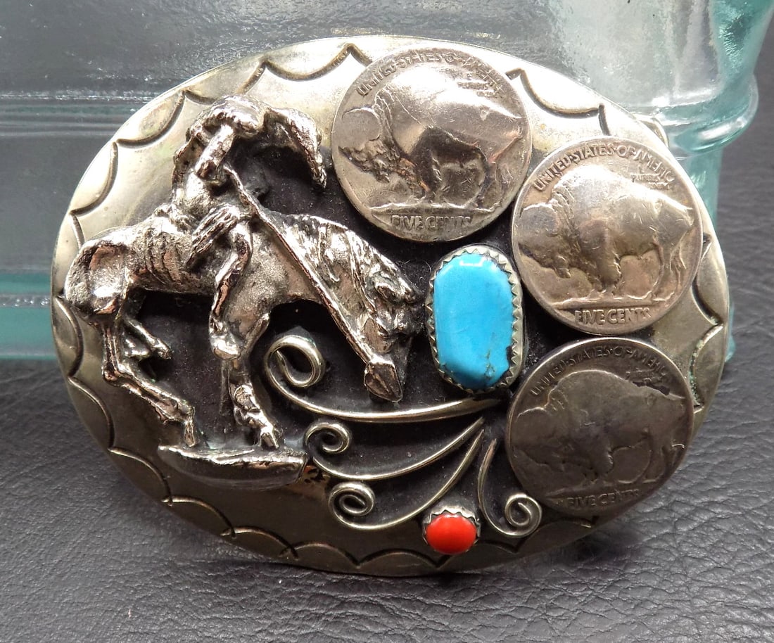 Native American Indian sterling silver belt buckle with End of the trail Indian and horse (1 of 3)