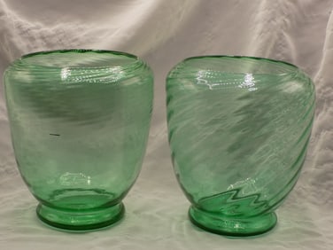 Two vintage Steuben art glass vases
