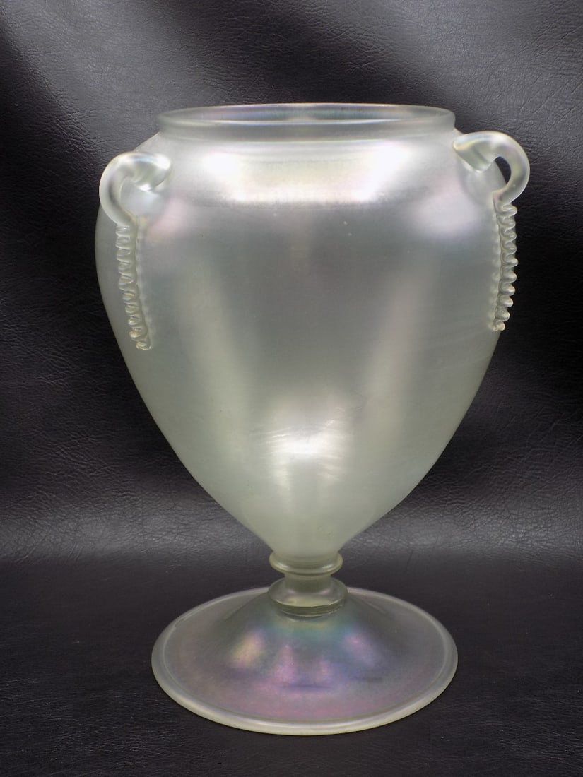 Vintage Steuben Verre de Sole iridescent art glass vase with three handles (1 of 9)