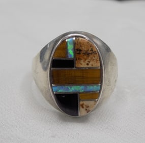 Vintage Native American Indian sterling silver ring with inlaid gemstones