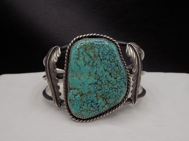 Vintage Native American Indian turquoise and sterling silver bracelet