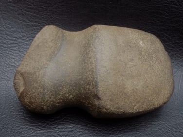 Very old Native American Indian stone axe head
