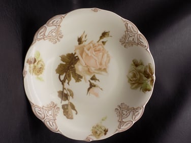 Lovely  Old ivory Silesia hand decorated bowl