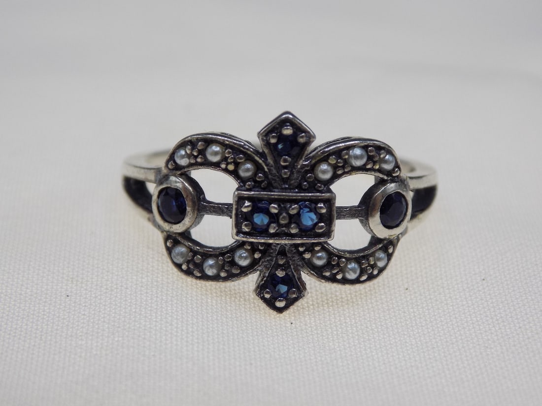 Beautiful 1 cwt sapphire sterling silver ring (1 of 4)