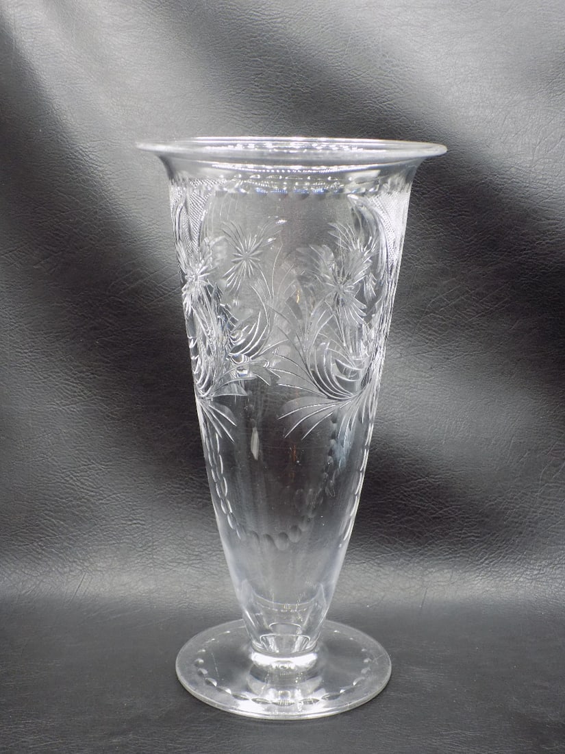 Very fine antique signed Hawkes cut glass vase (1 of 8)