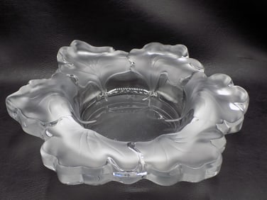 Wonderful Capucines signed Lalique art glass center bowl