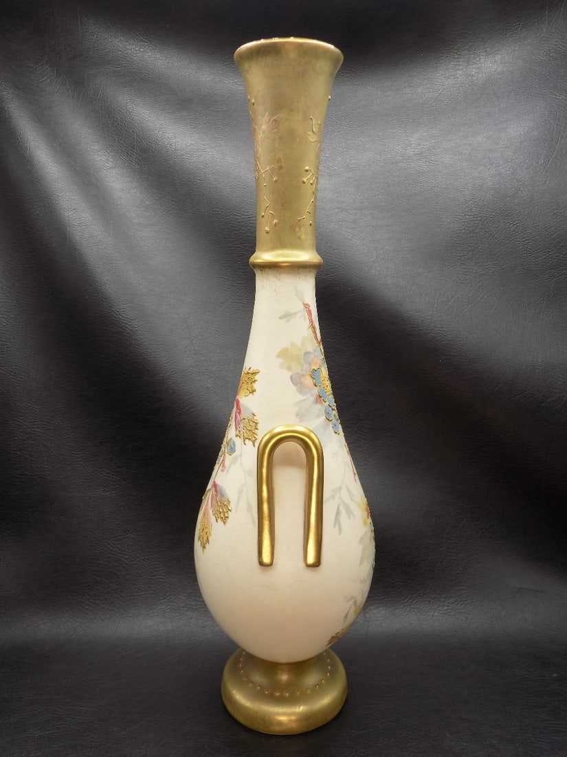 Fabulous antique hand decorated Royal Bonn vase - 4