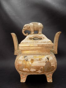 Antique Japanese Satsuma guilt censer or koro.  Meiji period