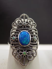 Beautiful 1 cwt blue fire opal sterling silver ring