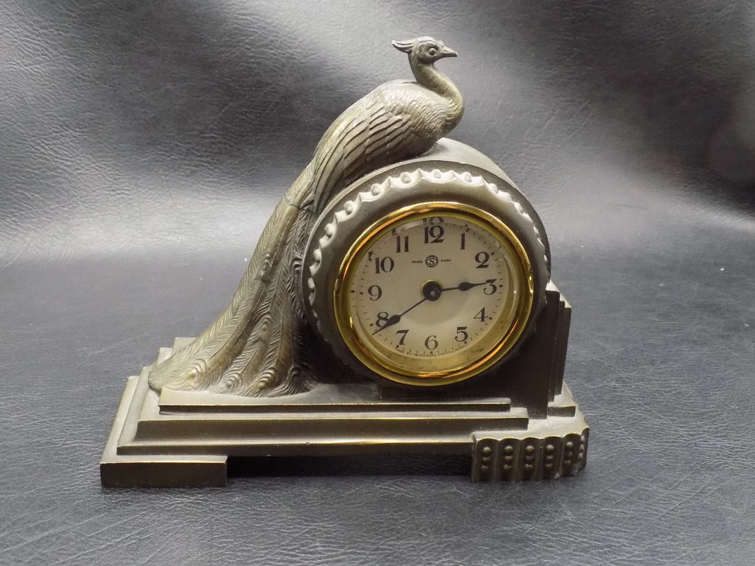 Vintage figural clock with peacock (1 of 8)