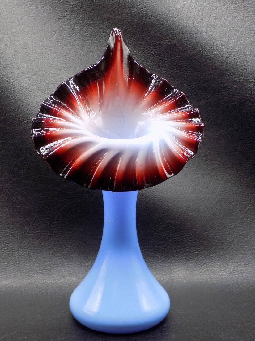 Vintage jack in the pulpit art glass vase (1 of 7)