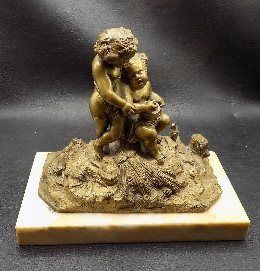 Beautiful Antique bronze of children on marble base (1 of 7)