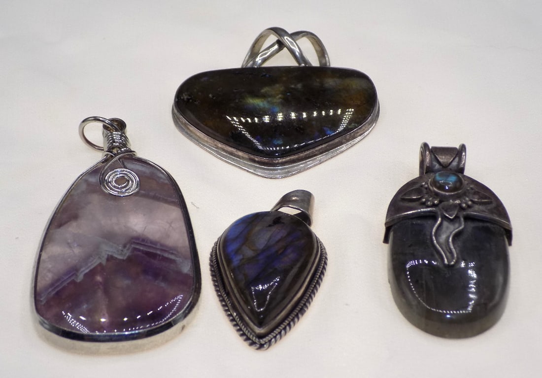 4 fabulous sterling pendants with semi-precious stones (1 of 8)