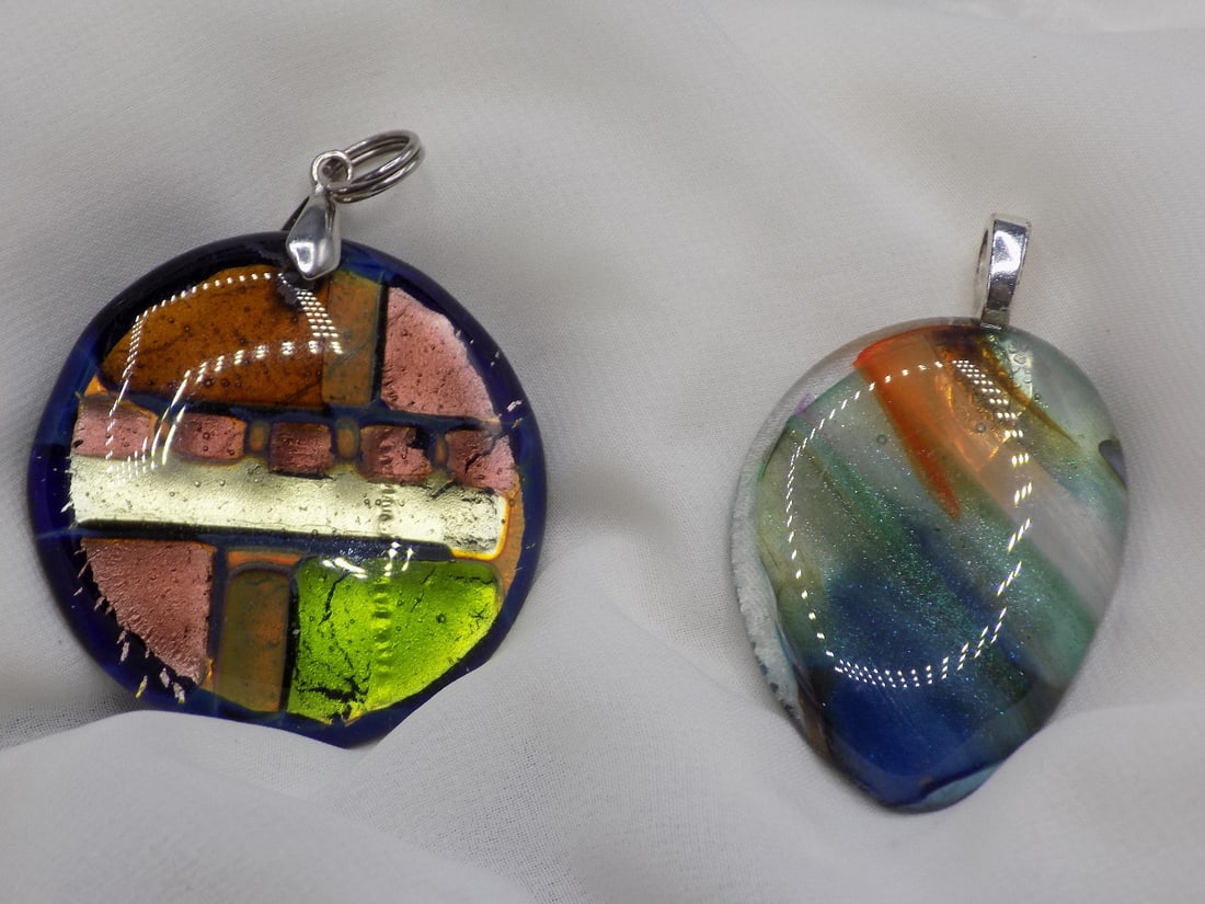 Two beautiful dichroic fused glass sterling pendants (1 of 5)