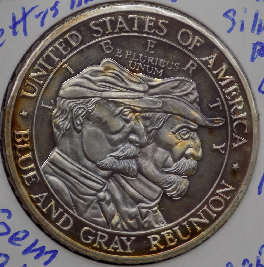 Civil War Commemorative troy ounce Battle of Gettysburg anniversary coin: Civil War Commemorative troy ounce Battle of Gettysburg anniversary coin. 1988 . Blue and Gray. Gem BU Please use photos for condition. Great quality and detail. For in house shipping, please