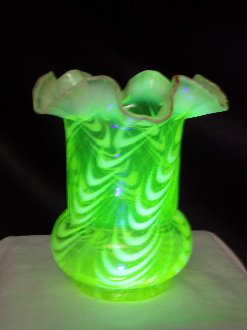 Vintage decorated uranium vaseline art glass vase (1 of 8)