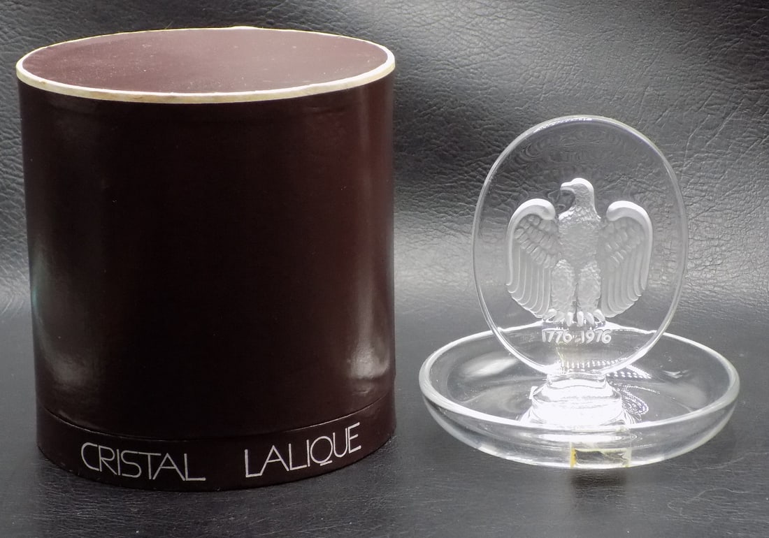 Signed Lalique art glass eagle ring tray in original box: Signed Lalique art glass eagle ring tray in original box. Marked as shown in photos. Beautiful colors. In very good original as found condition. Great quality and detail. Tray is 3 7/8 inches tall x 3