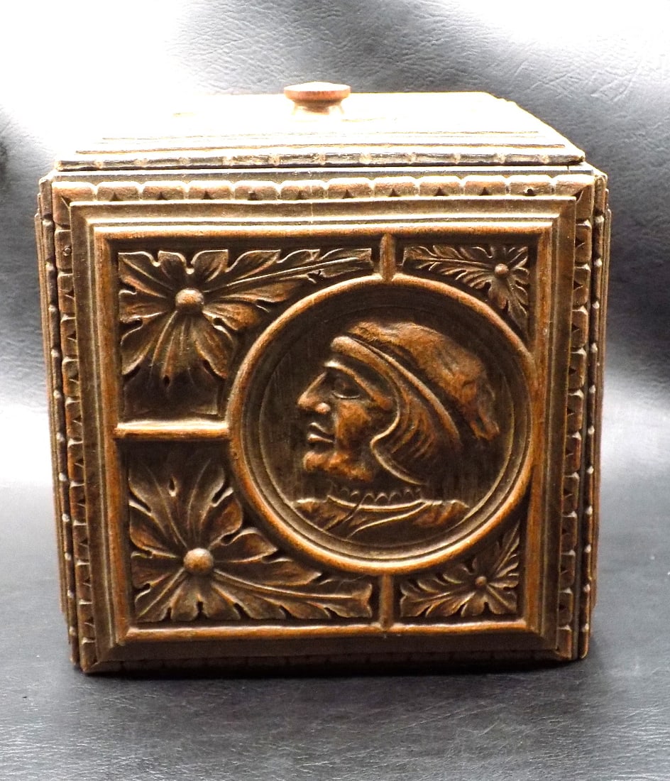 Heavily carved antique wood cigar humidor (1 of 10)