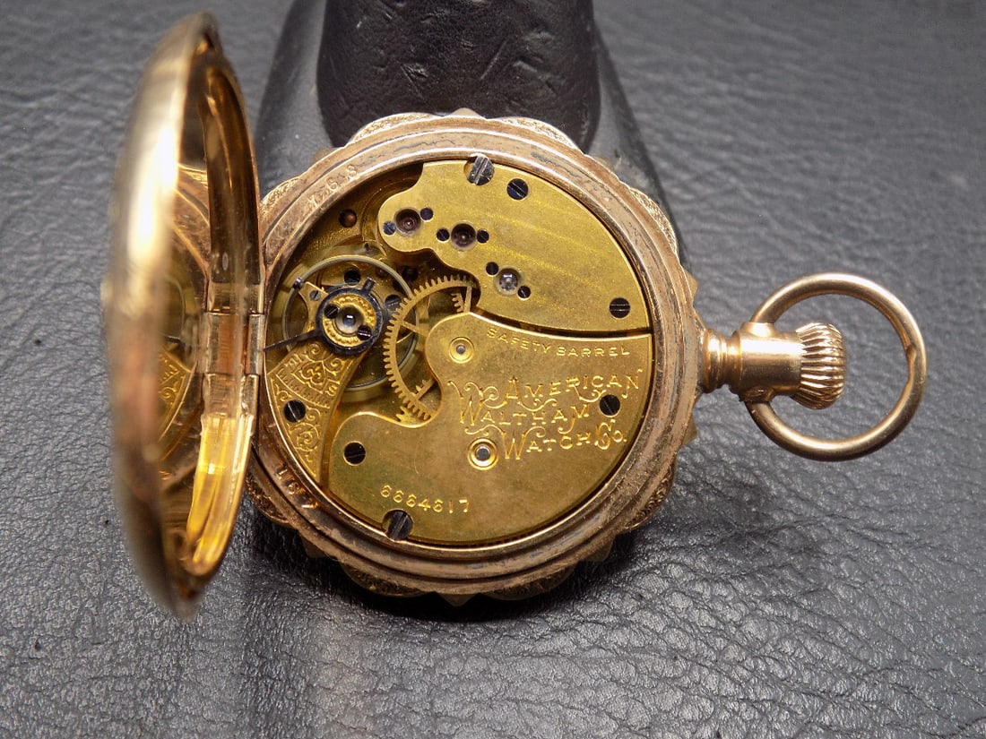 Antique 14k gold hunting case American Waltham pocket watch with fancy dial - 5