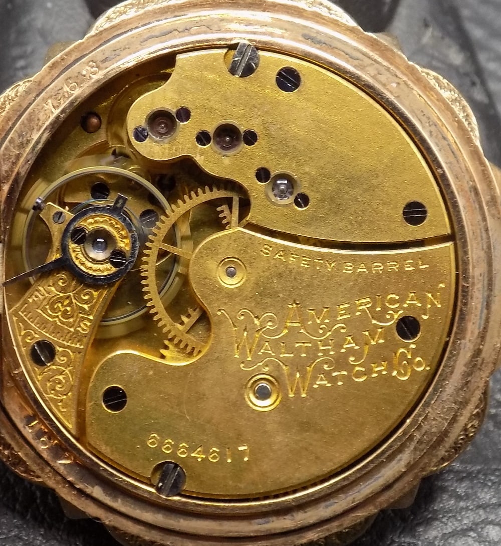 Antique 14k gold hunting case American Waltham pocket watch with fancy dial - 6