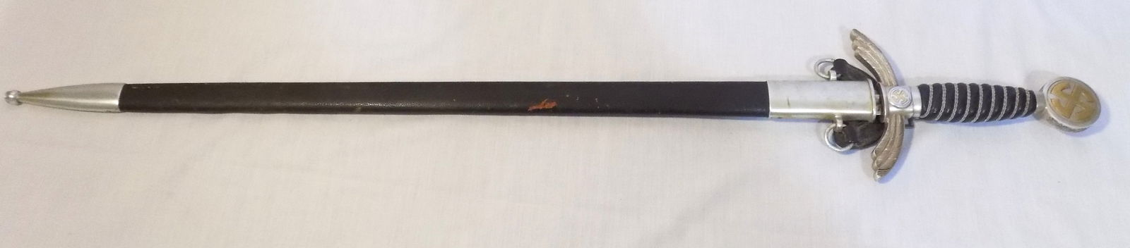 WWII German Luftwaffe officers sword (1 of 10)
