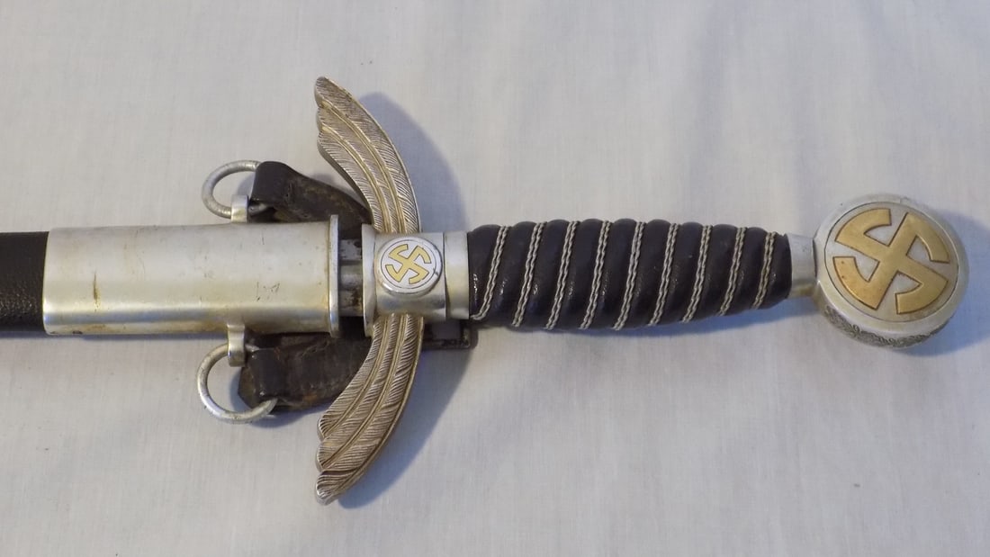 WWII German Luftwaffe officers sword - 2