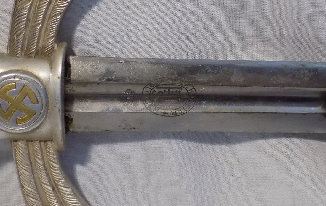 WWII German Luftwaffe officers sword - 8