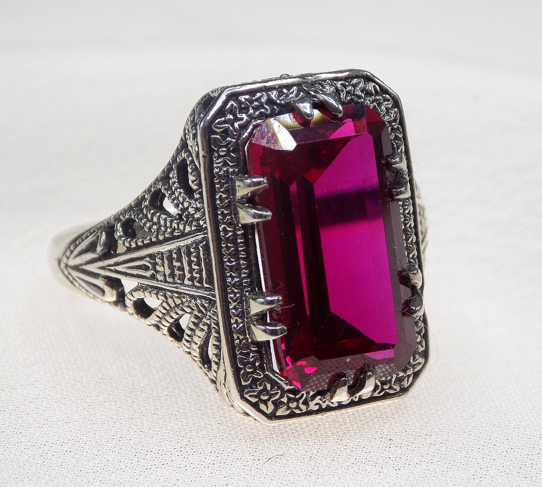Beautiful 8 ct ruby sterling silver - 2