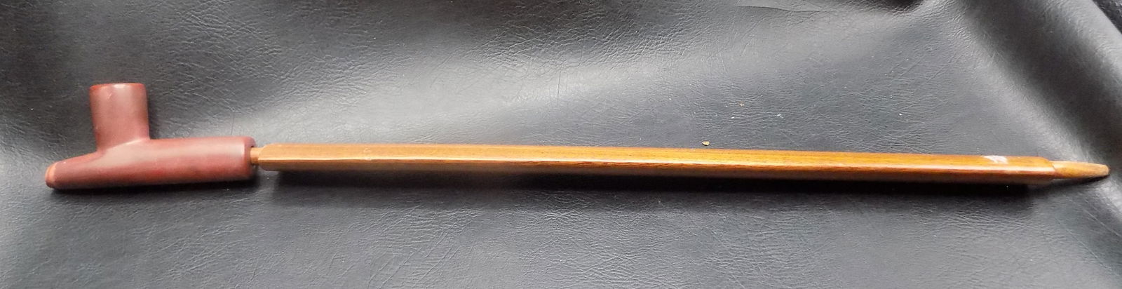 Native American Indian catlinite pipe and stem (1 of 6)
