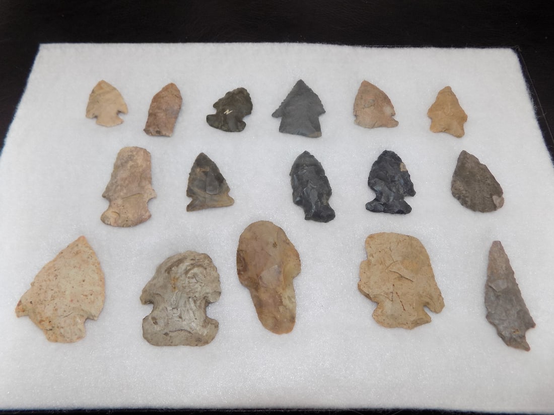 Antique collection of Native American Indian stone arrowheads in display frame (1 of 4)