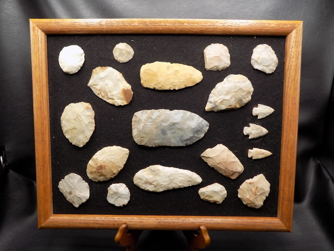 Antique collection of Native American Indian stone arrowheads in display frame (1 of 5)