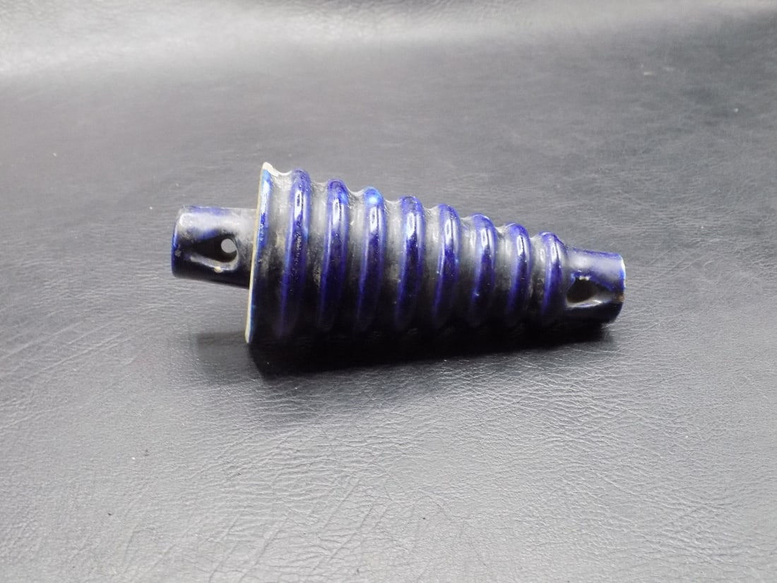 Rare antique power line insulator: Rare antique power line insulator. Small chips on base as shown in photo. Beautiful colors. Great quality and detail. 4 7/8 inches tall. For in house shipping, please call Mike at Thriftiques 319-321-