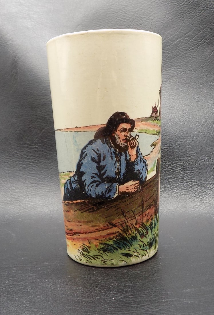 Antique Mettlach decorated beer tumbler: Antique Mettlach decorated beer tumbler. Marked on bottom as shown in photo. Beautiful colors. In very good original as found condition. Great quality and detail. 5 1/8 inches tall. For in house shipp