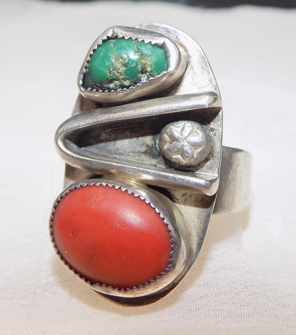 Vintage Native American Indian sterling turquoise and coral gemstone ring (1 of 3)