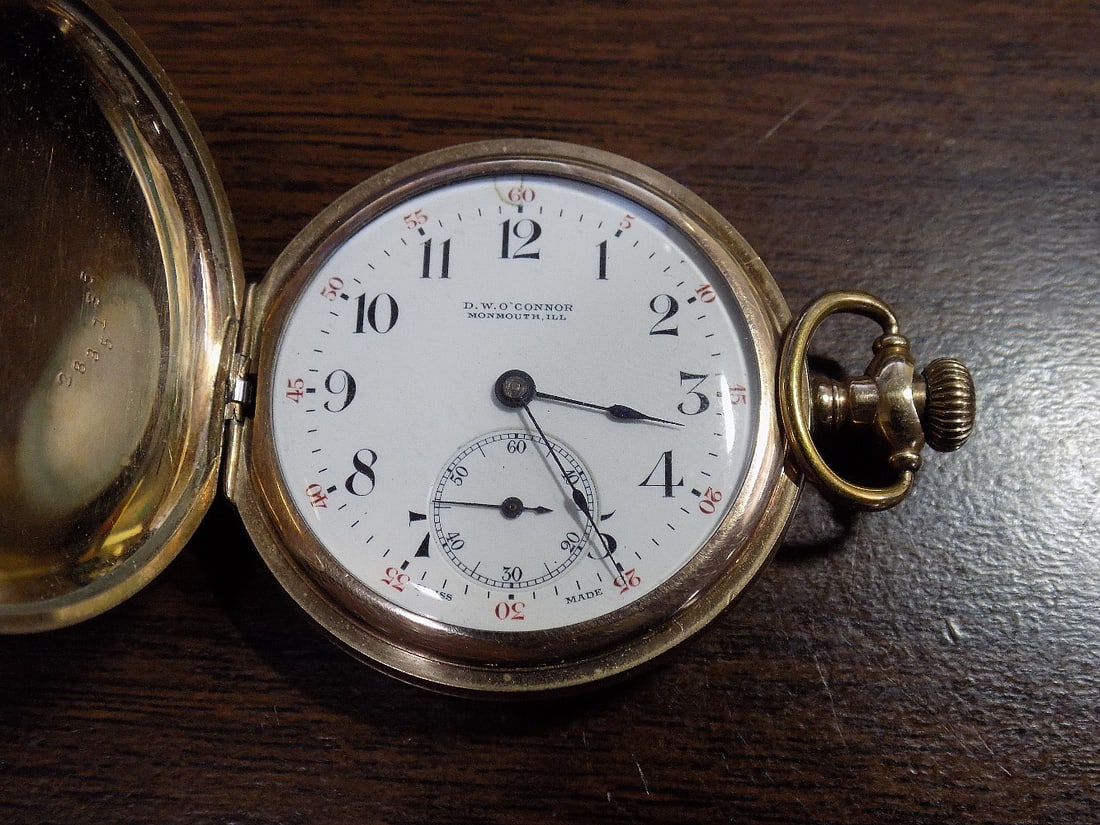 Beautiful Omega gold filled Hunting case pocket watch with gold fill watch chain (1 of 9)