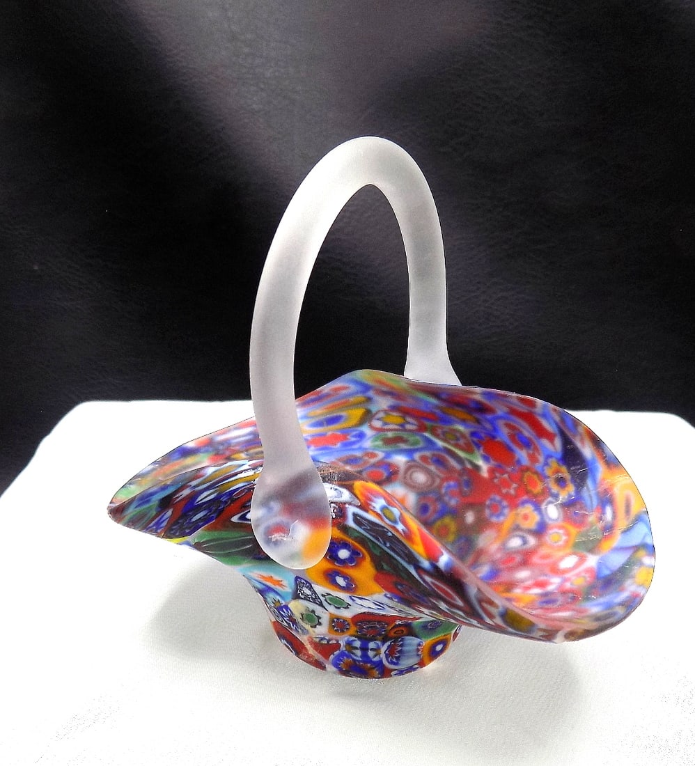 Vintage Fratelli Toso Murano millefiori art glass miniature basket (1 of 5)