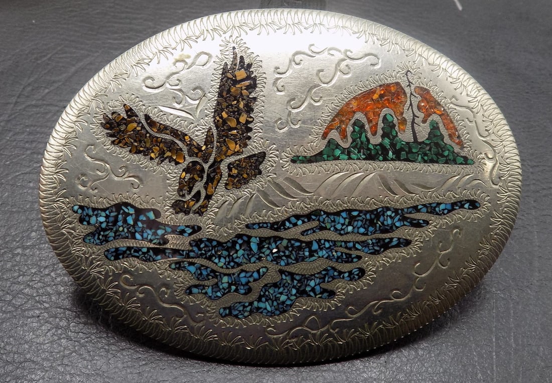 Vintage Native American Indian inlaid sterling silver belt buckle: Vintage Native American Indian inlaid sterling silver belt buckle. Probably Zuni. Inlaid turquoise and coral. Marked as shown in photos. Beautiful colors. In very good original as found condition. Gre