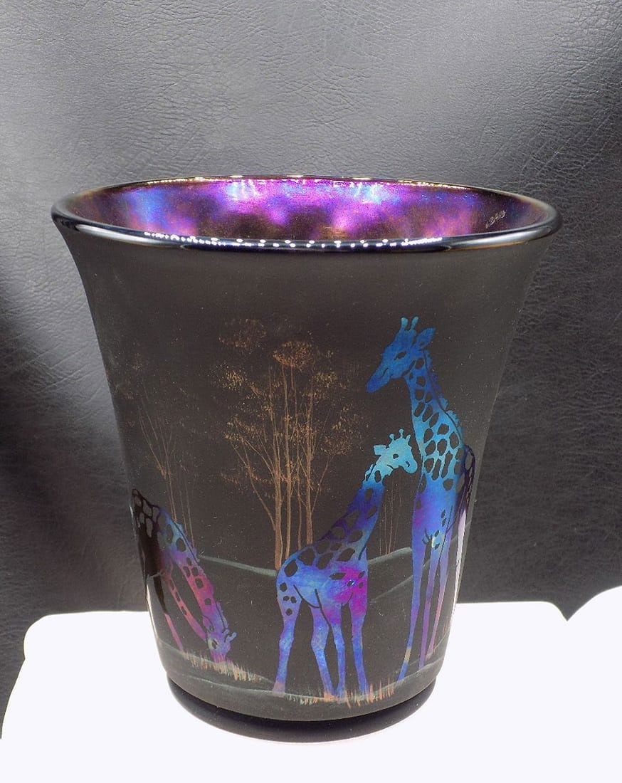 Unique limited edition Fenton art glass vase and artist signed: Unique limited edition Fenton art glass vase and artist signed. Giraffes surround decorated. Marked on bottom as shown in photos. Great quality and detail. In very good original as found condition. Pl