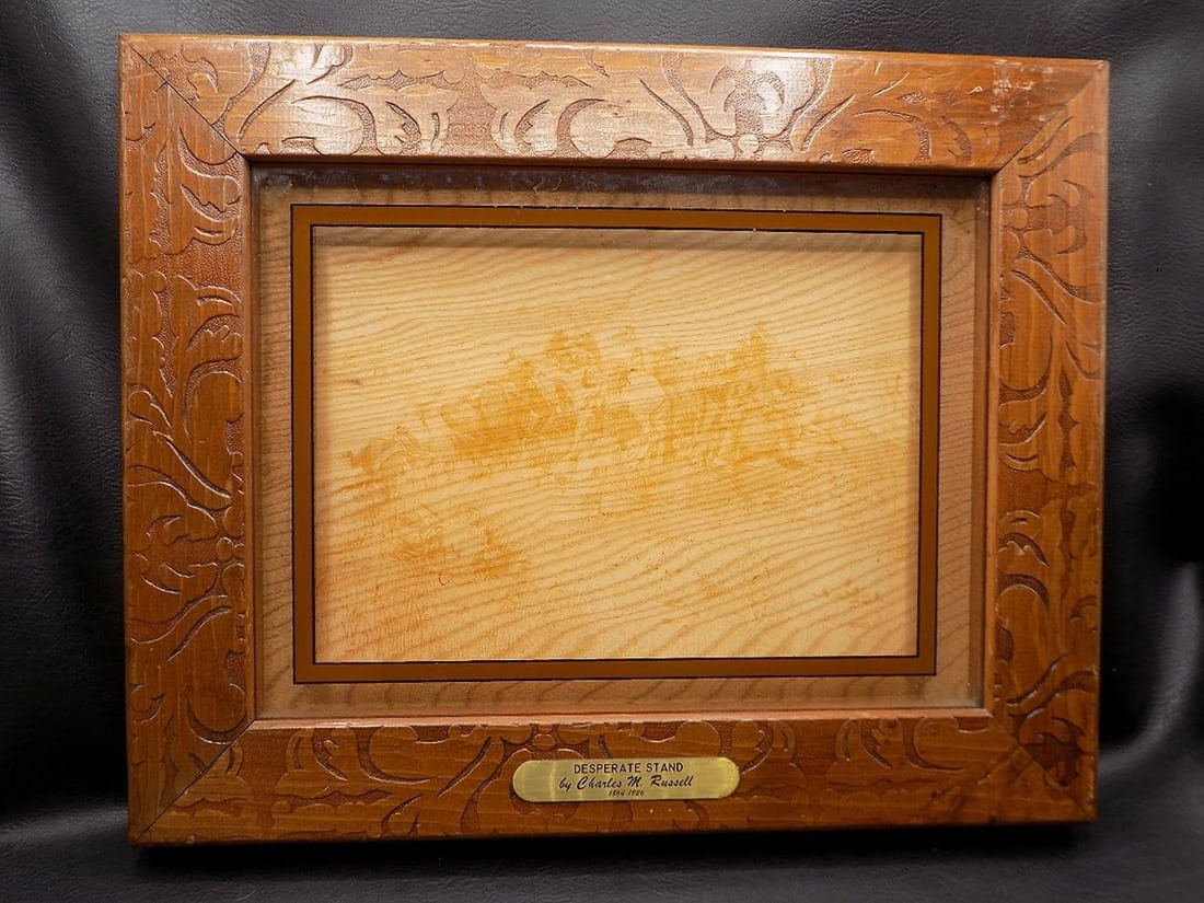 Desperate Stand by Charles M. Russell Unusual print on glass in nice shadow box frame: Desperate Stand by Charles M. Russell Unusual print on glass in nice shadow box frame. Beautiful colors. Great quality and detail. Frame Measures 15 by 10 inches. For in house shipping, please call