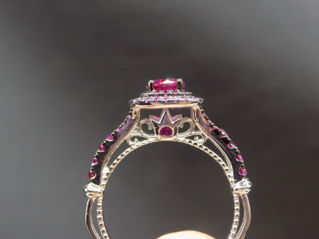 Beautiful 2 cwt ruby sterling silver ring - 4