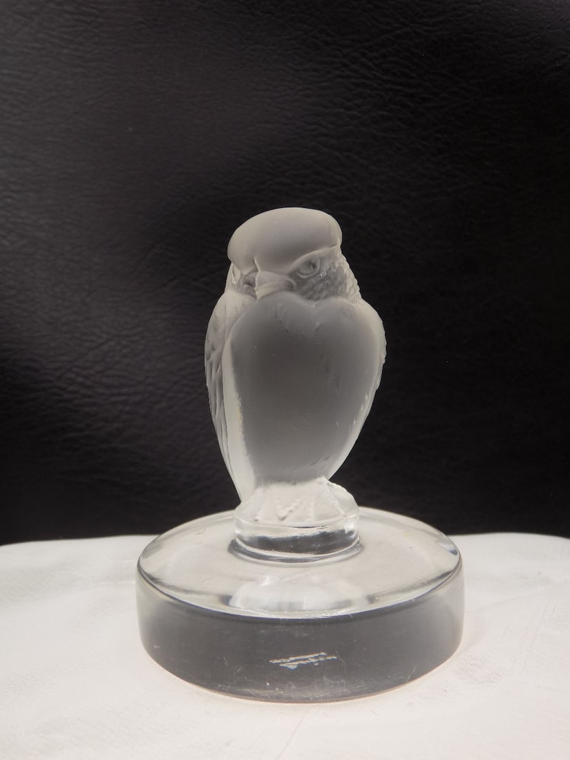 Vintage signed Lalique art glass hawk or raspace (1 of 6)