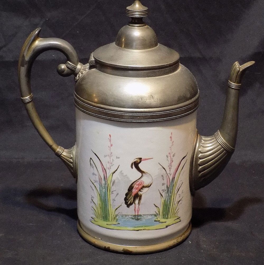 Beautiful 19th Century Decorated Pearl Agateware Coffee Pot (1 of 4)