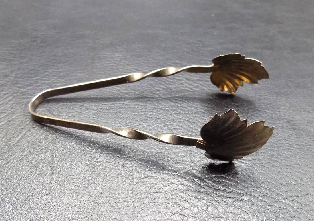 Sterling silver sugar tongs (1 of 4)