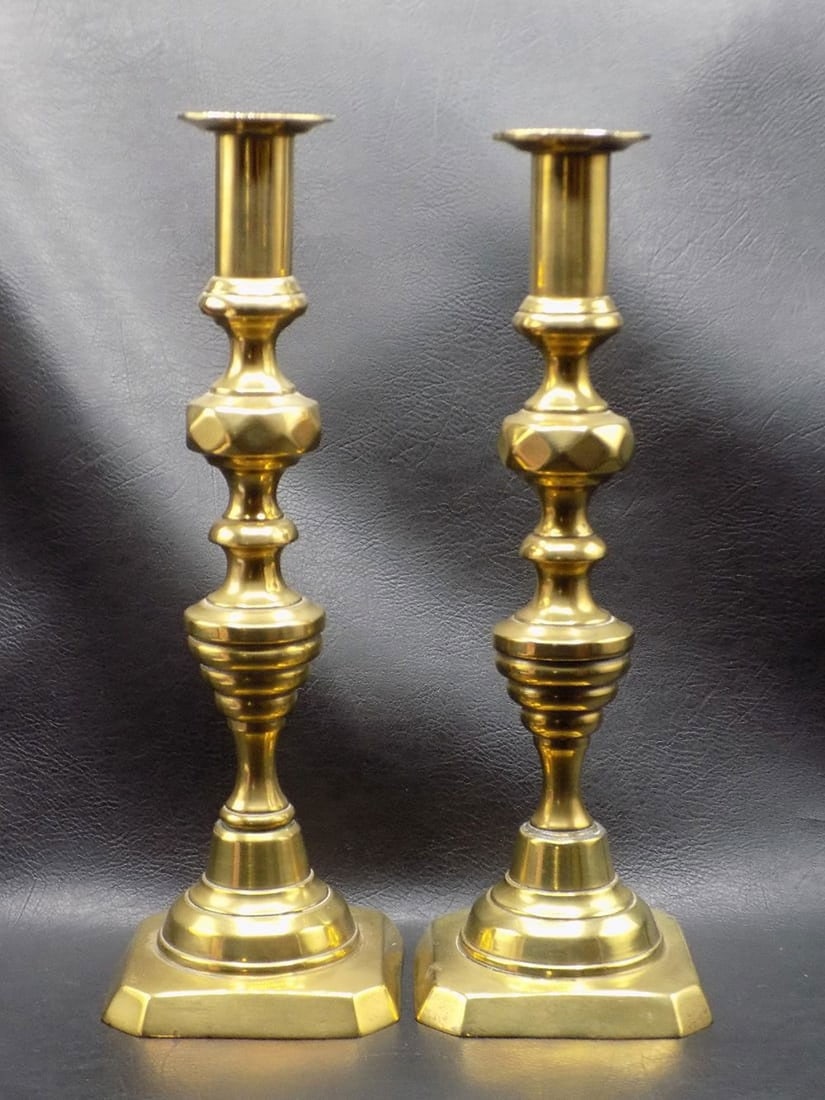 Vintage pair of brass candlesticks (1 of 4)