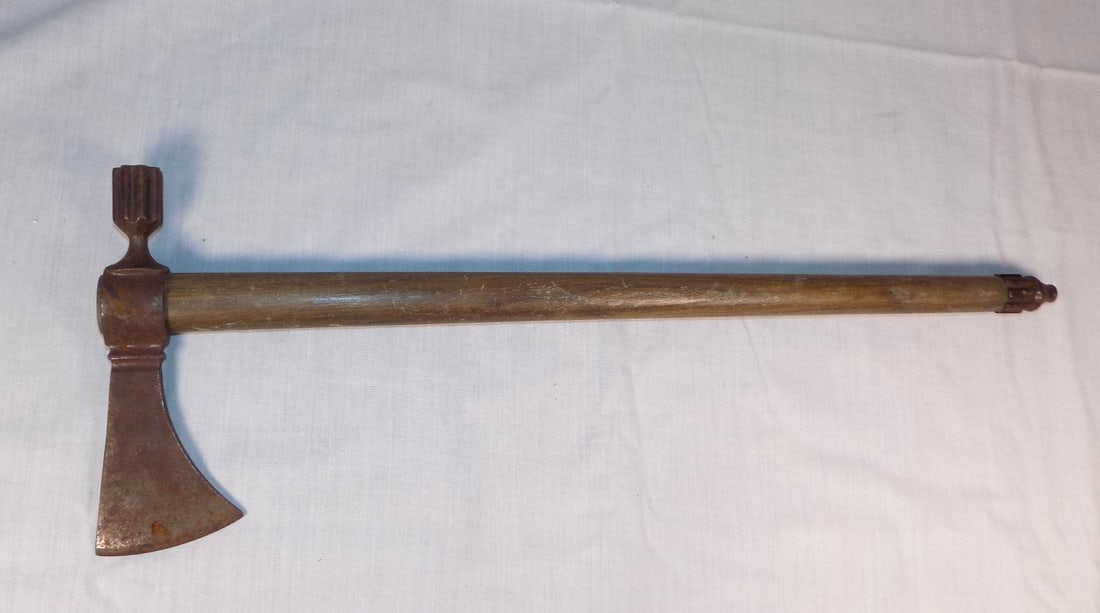 Vintage Native American Indian trade pipe tomahawk (1 of 7)