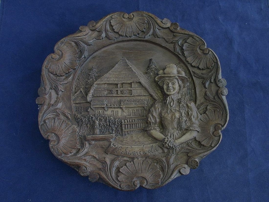 Heavily carved wood Black Forest hanging plaque (1 of 4)
