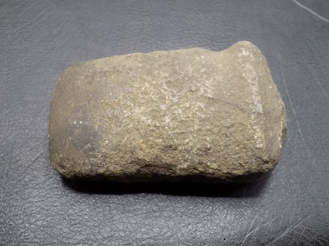Antique Native American Indian stone ax head artifact (1 of 4)