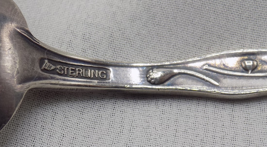 Indiana sterling spoon with buffalo. - 3